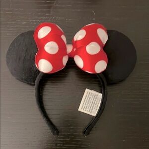 Disney classic Minnie Mouse ears